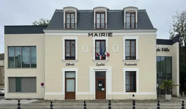  conformes et adaptées aux véhicules électriques. Installateur borne de recharge Crosne