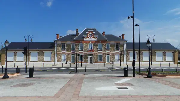  conformes et adaptées aux véhicules électriques. Installateur borne de recharge Le Coudray-Montceaux